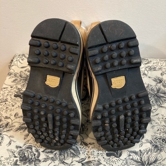 SOREL Sz 4 Caribou Leather and  Rubber Wool Lining Waterproof Boots - Picture 8 of 14